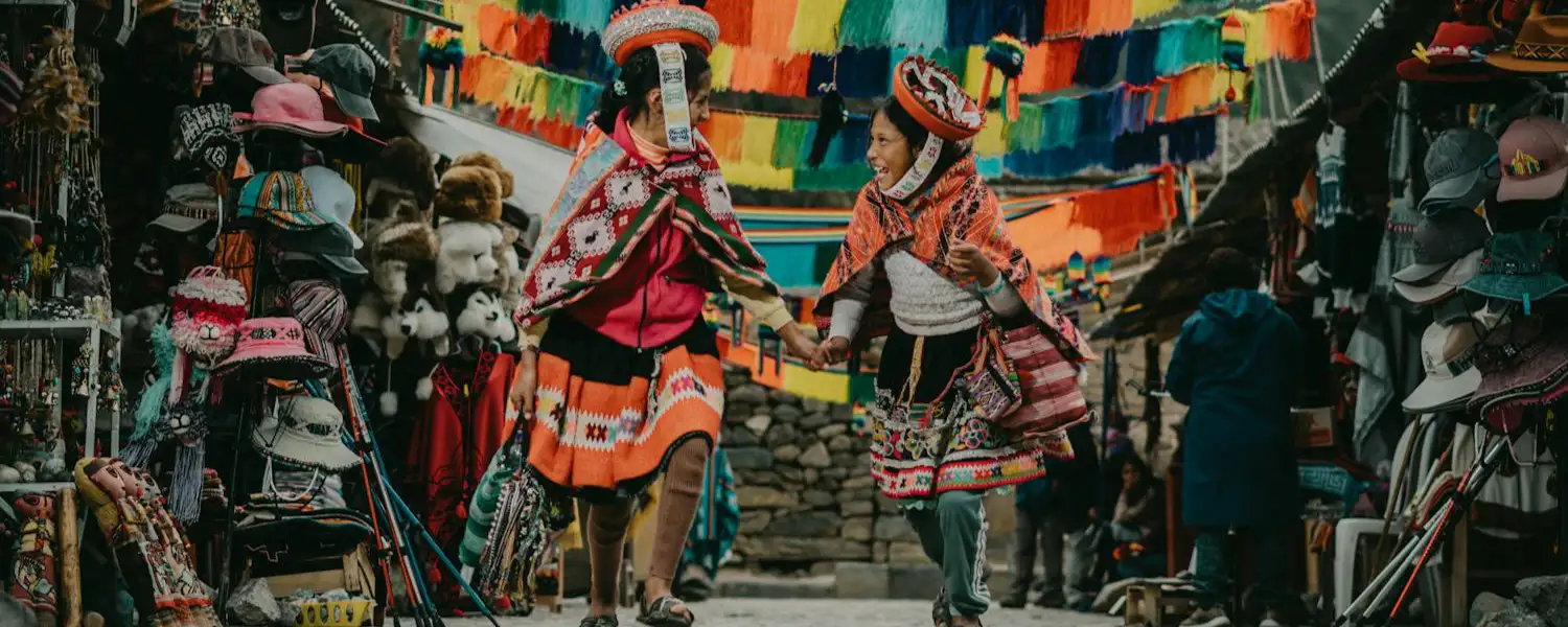 Girls with typical costume of Cusco