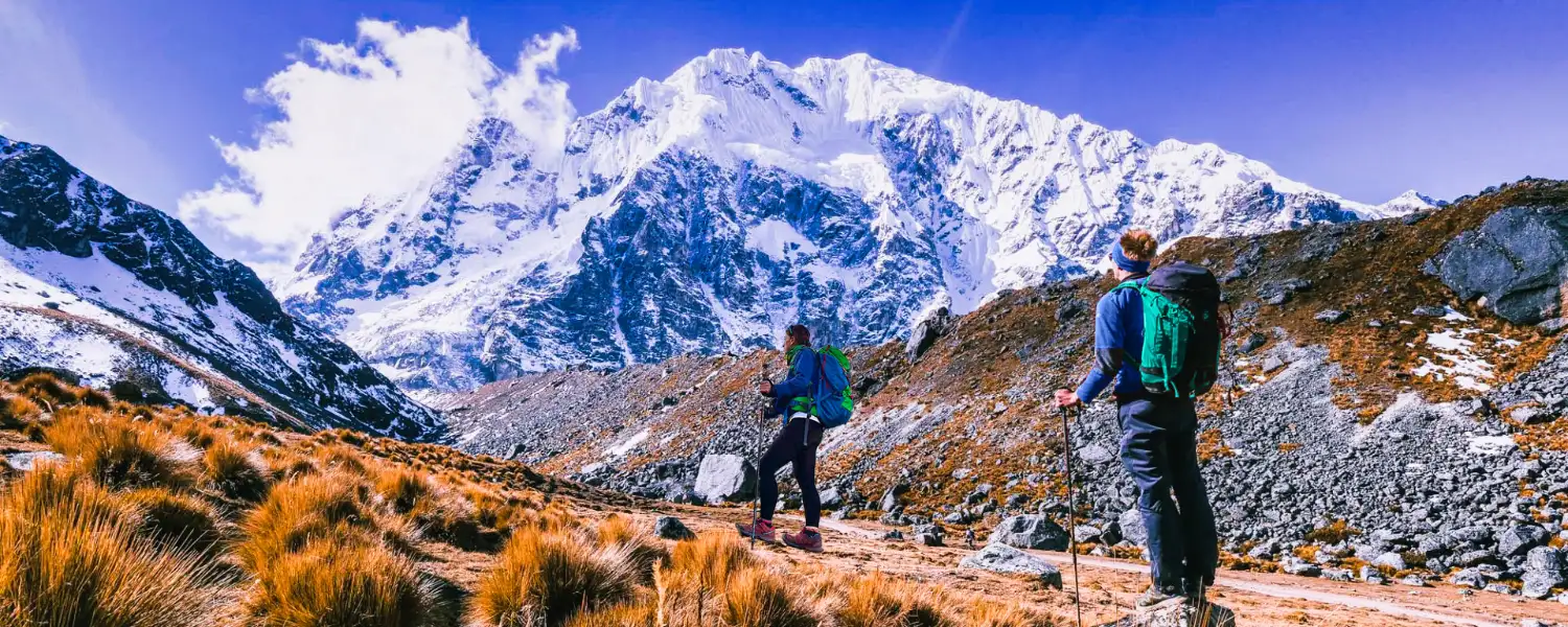 Couple on the way to Salkantay